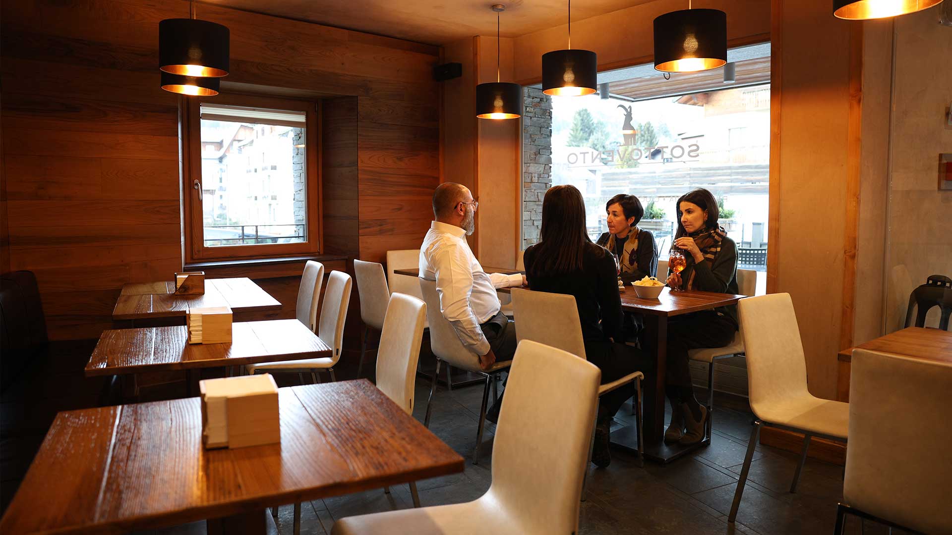 bar interno